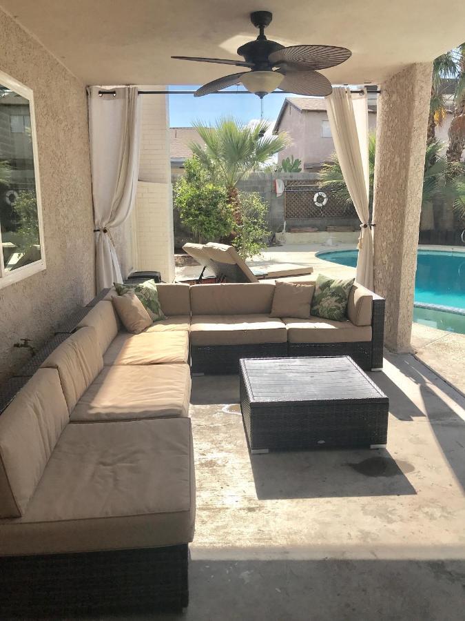Urban Las Vegas Colonial In The Heart Of Vegas Villa Екстериор снимка